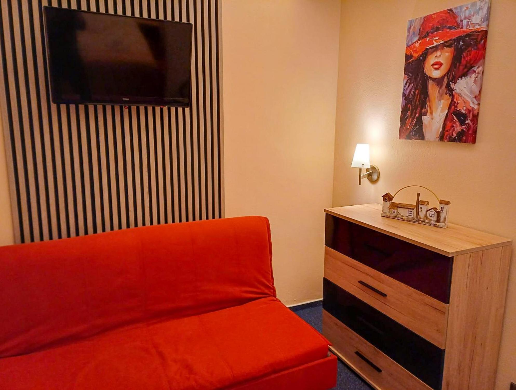 Wellness Hotel Stare Mesto อูแฮร์สแก ฮราดิชเก ภายนอก รูปภาพ